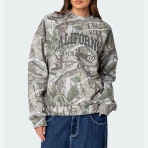Edikted Green Camo Sweatshirt